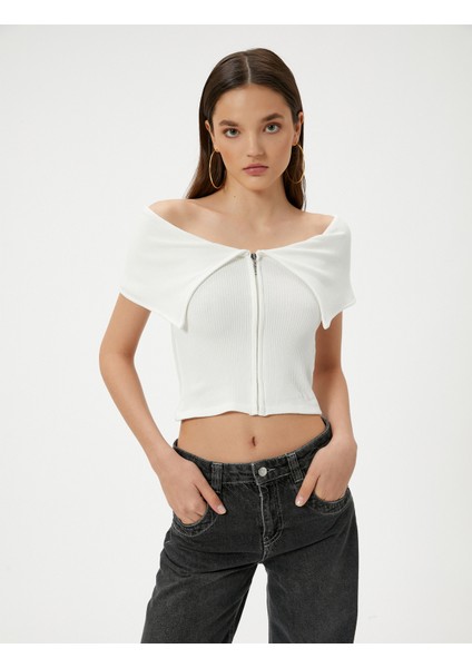 Omzu Açık Tişört Fermuarlı Kısa Kollu Fitilli Kat Detaylı Viskoz Kumaş modelleri