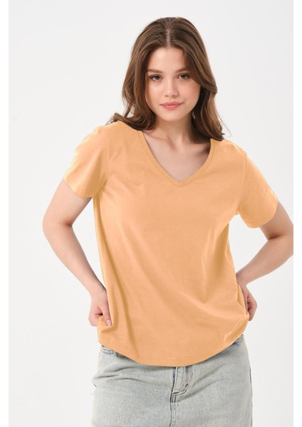 Owut Collection Kadın Basic V Yaka T-Shirt