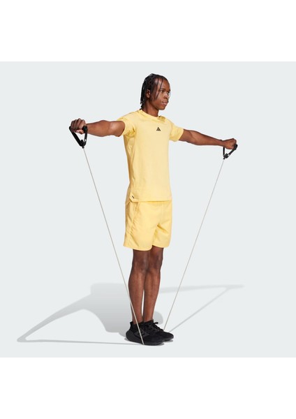 Train Essentials Woven Training Erkek Şort modelleri