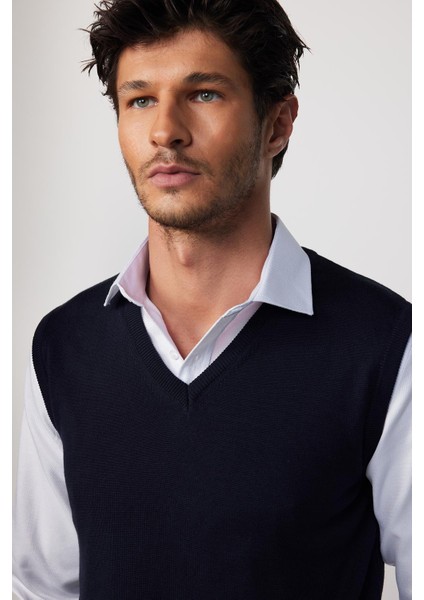 Slim Fit Dar Kesim V Yaka Kendinden Desenli Lacivert Erkek Süveter fiyatları