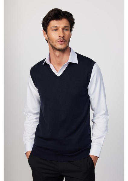 Slim Fit Dar Kesim V Yaka Kendinden Desenli Lacivert Erkek Süveter modelleri