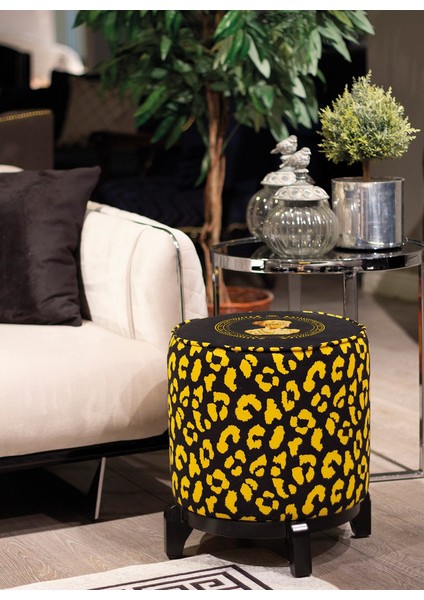 Siyah Büst Detaylı Ahşap Ayaklı Puf