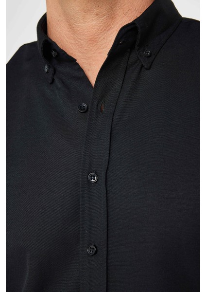 Slim Fit Uzun Kollu Dar Kesim Düğmeli Yaka Pamuklu Düz Oxford Siyah Erkek Gömlek fırsatları