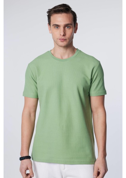 Erkek Slim Fit Dar Kesim Pamuk Yumuşak Dokulu Desenli Yeşil Bisiklet Yaka Tişört modelleri