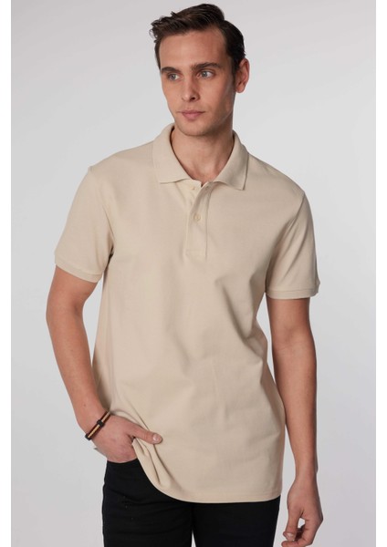 Erkek Slim Fit Dar Kesim Pamuk Düz Pike Bej Polo Yaka Tişört modelleri