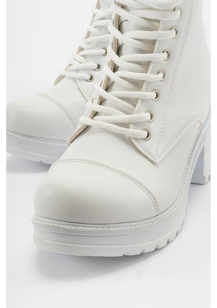 Bağcıklı Topuklu Bot BEYAZ CİLT modelleri