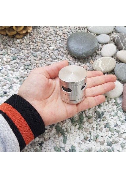 Mini Boy Silver Renk 40 mm. Grinder Herbal Parçalayıcı pt96slv fiyatları