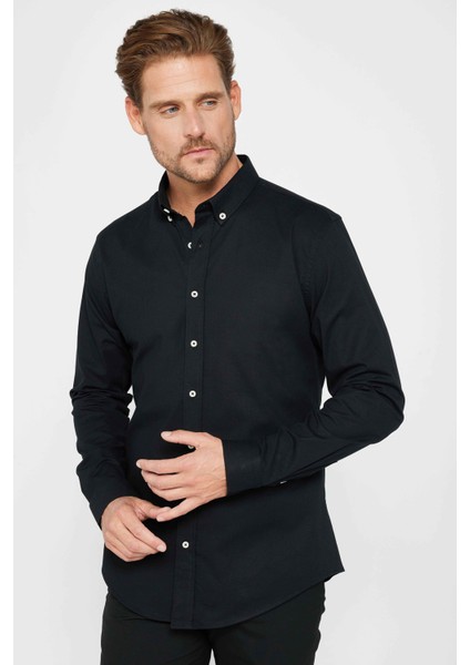 Erkek Slim Fit Dar Kesim Pamuklu Uzun Kollu Siyah Düğmeli Yaka Gömlek