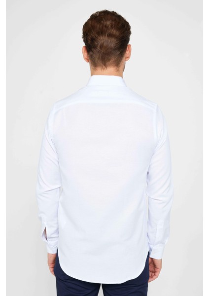 Slim Fit Uzun Kollu Dar Kesim Düğmeli Yaka Pamuklu Düz Oxford Beyaz Erkek Gömlek
