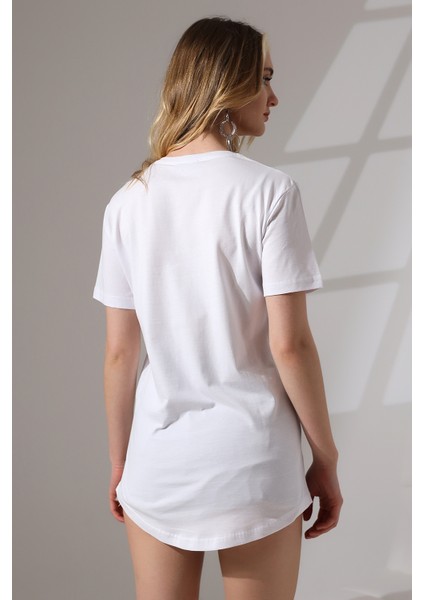 Eteği Oval Salaş Pamuklu Penye Kompakt T-Shirt 21733 Beyaz fırsatları