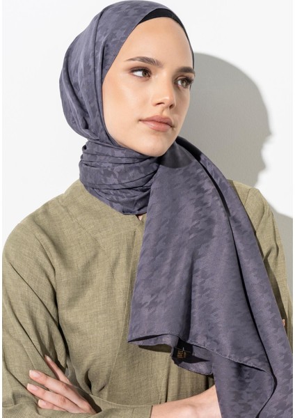 Kadın Tesettür Jakarlı Küçük Desen Kazayağı Şal