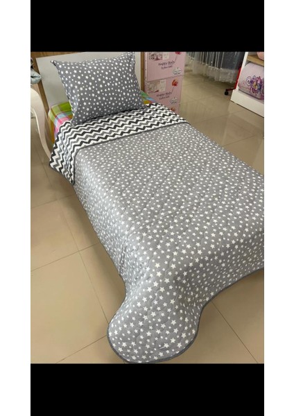 Fulya Tek Kişilik (Çift Taraflı Kullanılabilir) Yatak Örtüsü Seti