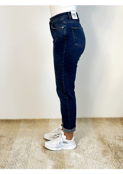 Likralı Mavi Renk Slim Fit Mom Jean