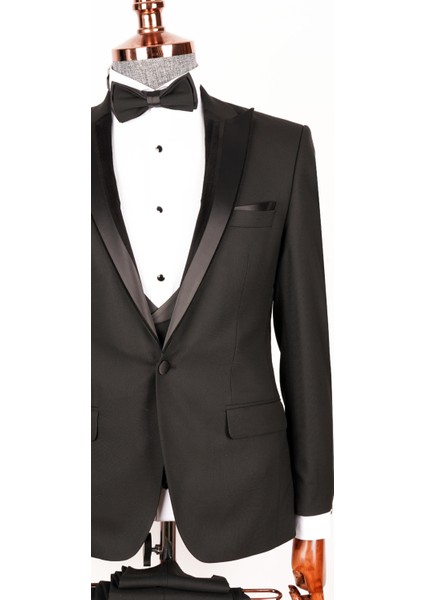 ECH.5029 Kırlangıç Yaka Damatlık modelleri