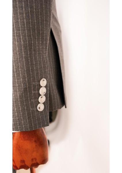 Erkek Slim Fit Ekose Desen Koyu Gri Yelekli Takım Elbise indirimleri