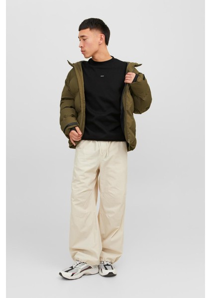 12240222 Fermuar Detaylı Erkek Sweatshirt fırsatları