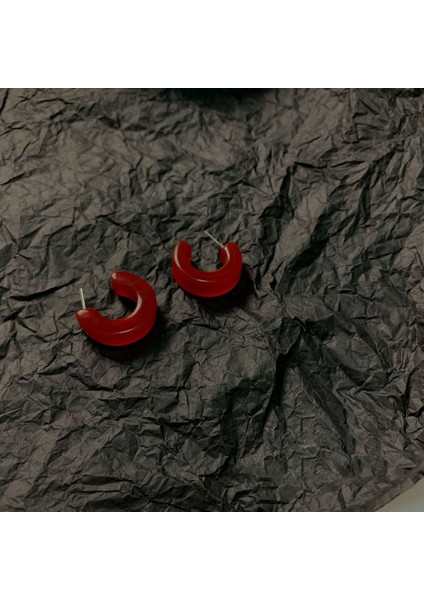 Kadın Kırmızı Daire Küpe, Narin ve Çok Yönlü (Yurt Dışından) fiyatları