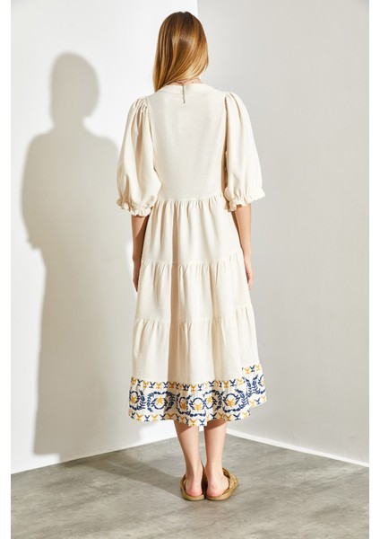 Kadın Nakış Işlemeli Keten Elbise fiyatları