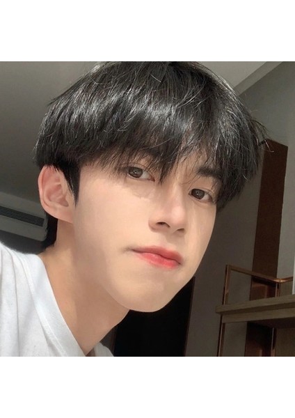 Kore Tarzı Peruk Erkek Düz Kahküller Kısa Saç Yakışıklı Trendy Doğal ve Kabarık Öğrenci Günlük Yüksek Profil Şekil Spot Saç Derisi (Yurt Dışından) indirimleri