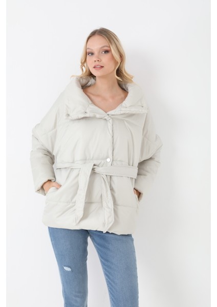 Kadın Taş Içi Dolgulu Astarlı Su ve Rüzgara Dayanıklı Oversize Bomber Mont modelleri
