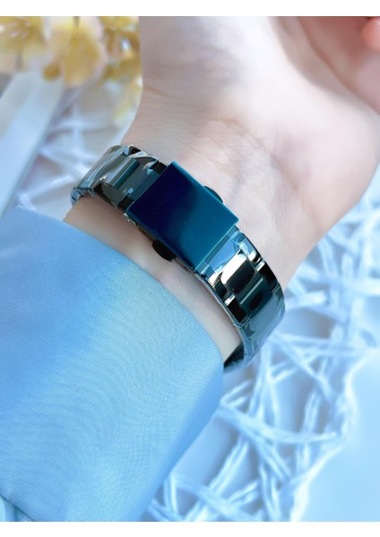 Çelik Kordonlu Siyah/rose Kararmaz Renk Atmaz 3 Atm Özel Tasarım Kadın Kol Saati BF1928AWT modelleri