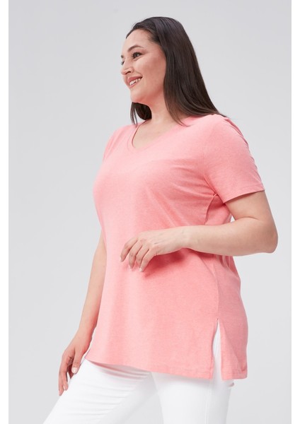 Büyük Beden V Yaka Yırtmaçlı Pamuk Basic Tshirt-Mercan indirimleri