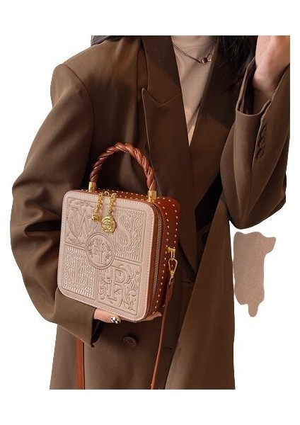 Marco Moda Hafif Lüks Doku Koltuk Altı Çantası (Yurt Dışından)