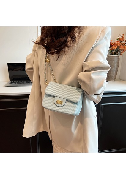 Kore Versiyonu Düz Renk Çizgili Çok Yönlü Omuz Çantası 2024 Yeni Bahar Xiaoxiangjia Moda Çanta Zinciri Kadınlar Için Crossbody Çanta (Yurt Dışından) fırsatları