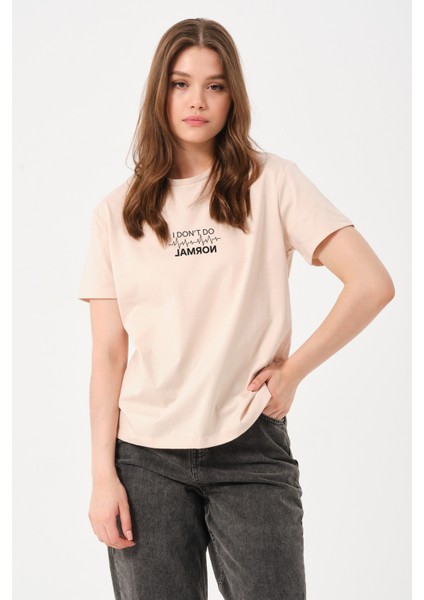 Kadın I Don`t Do Normal Yazı Baskı Detaylı Rahat Kesim T-Shirt
