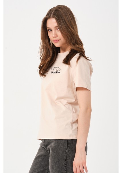 Kadın I Don`t Do Normal Yazı Baskı Detaylı Rahat Kesim T-Shirt