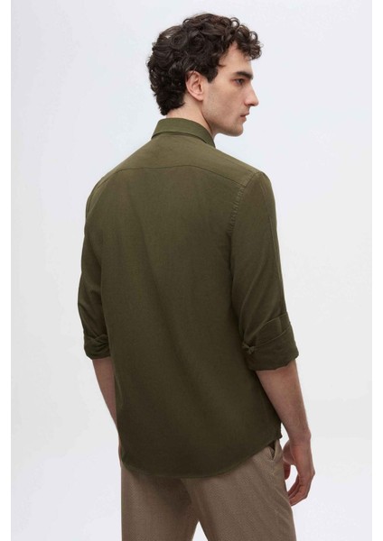 Slim Fit Haki Düğmeli Yaka %100 Pamuk Yazlık Flamlı Keten Görünümlü Gömlek 6HC02ORT63265 modelleri