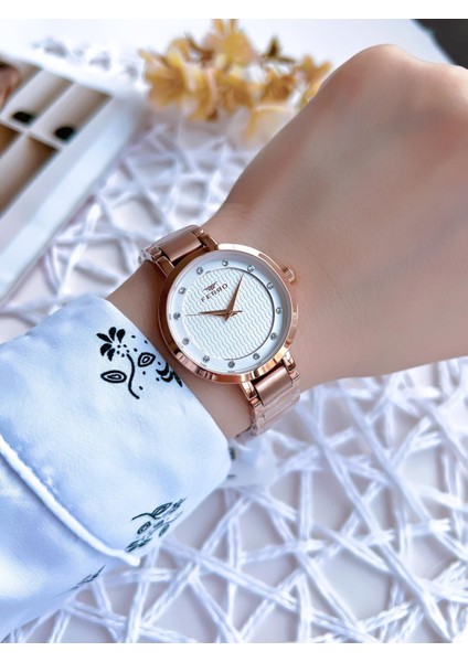 Rose Gold Renk 3 Atm Suya Dayanıklı Çelik Kordon Özel Tasarım Kadın Kol Saati BF81969AWT fiyatları