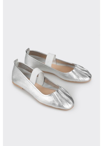 Lame Deri Kadın Günlük Ayakkabı fiyatları