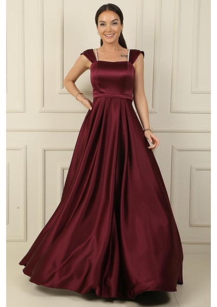 Askılı Taş Detaylı Kare Yaka Astarlı Uzun Saten Elbise