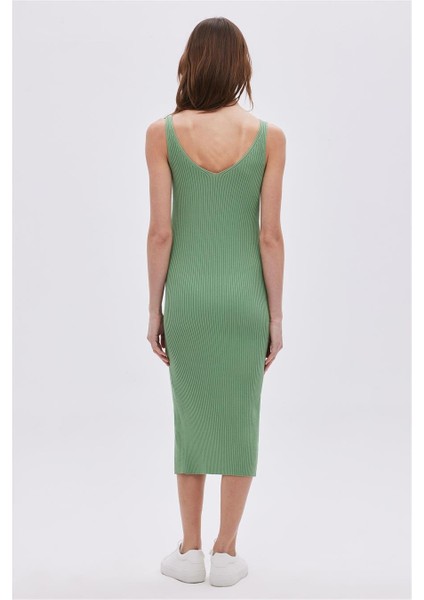 Yeşil V Yaka Triko Elbise indirimleri