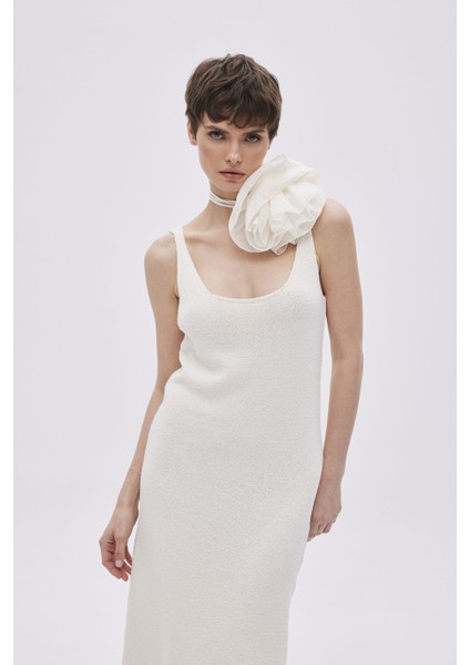 Ekru Dokulu Uzun Triko Elbise modelleri