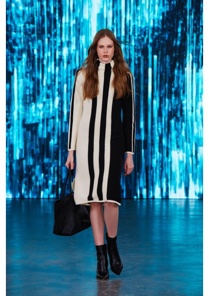 Siyah Şerit Detaylı Dik Yaka Midi Triko Elbise indirimleri