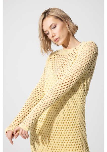 Sarı Midi Boy Ajurlu Elbise modelleri