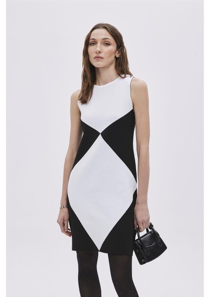 Siyah Geometrik Desenli Mini Triko Elbise modelleri