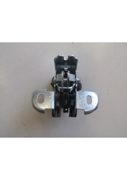 Renault Kangoo- 1998-2003; Bagaj Kilidi Alt (Çift Kapı) Oem No: (8200031626)