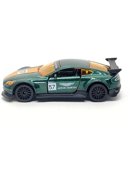 Racing Cars Aston Martin Vantage Gt8 modelleri