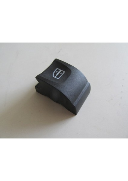 Renault Clıo- 3- Hb- 2006-2009; Ön/arka Cam Düğme Butonu Sol (Düz Tırnak) Oem No: ()