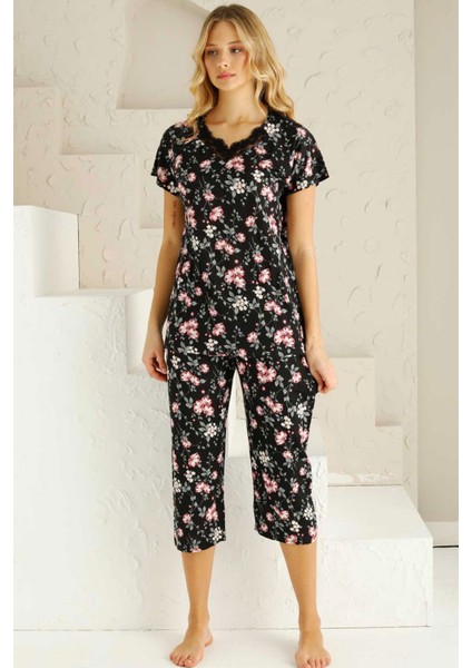 Kadın Siyah Bahar Dalı Kısa Kollu Dantelli V Yaka Bermuda Pijama Takımı EDY2735S fiyatları