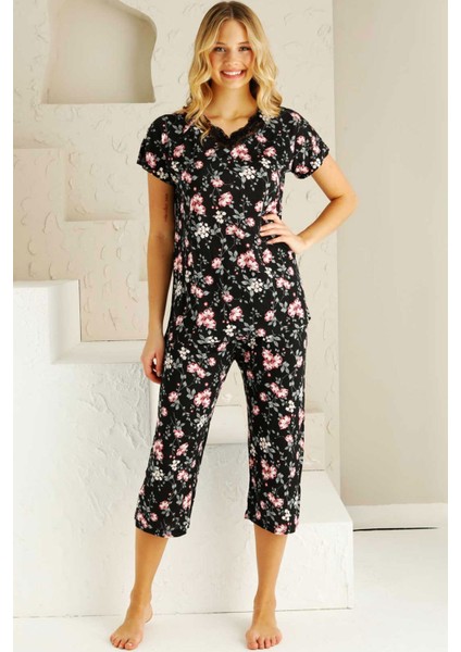 Kadın Siyah Bahar Dalı Kısa Kollu Dantelli V Yaka Bermuda Pijama Takımı EDY2735S fırsatları
