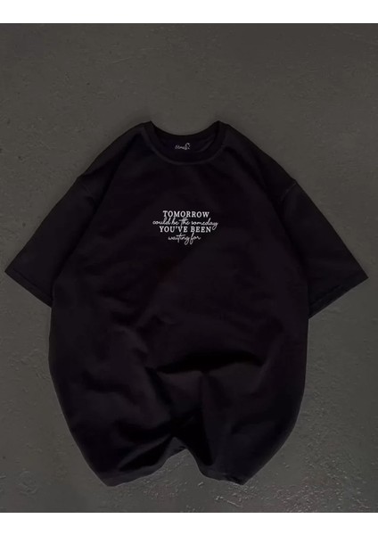 Bisiklet Yaka Baskılı Oversize T-Shirt - Siyah