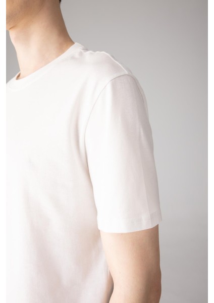 New Regular Fit Bisiklet Yaka Basic Düz %100 Pamuk Kısa Kollu Tişört V7699AZ24SP