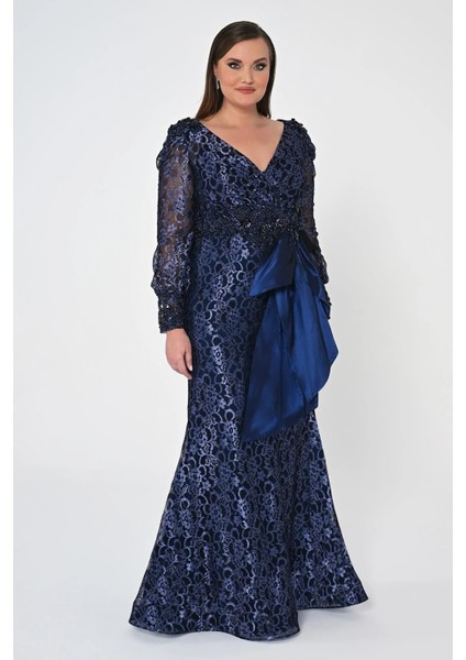 V Yaka Büyük Beden Işlemeli Uzun Kollu Lacivert Kadın Abiye 2246667 fiyatları