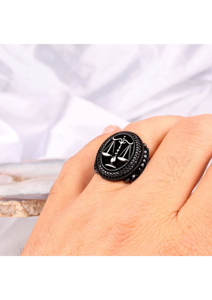 925 Ayar Gümüş Mikro Taşlı Adalet Model Yüzük