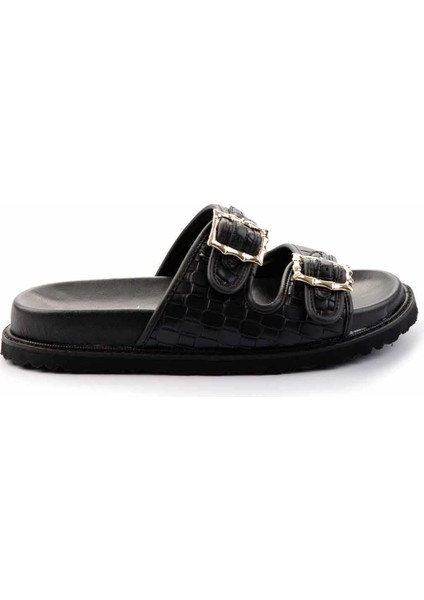 Siyah Baskı Detaylı Kadın Terlik K04638015010