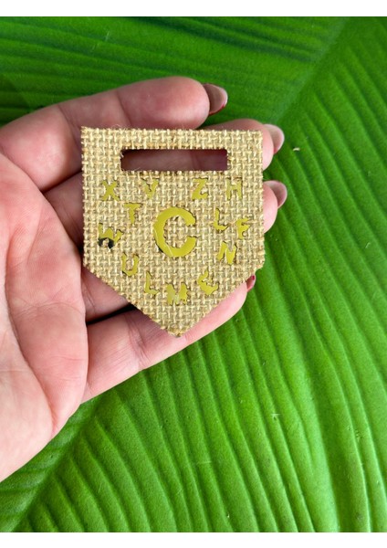 6x5 cm Ütü Ile Yapışan Hasır C Harfi Arma Dikiş Giyim Aksesuarı fiyatları